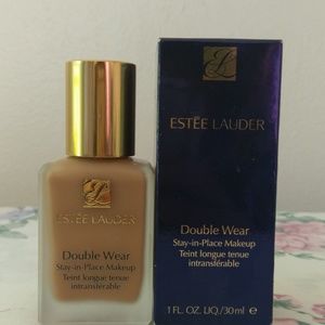 Estee Lauder Makeup - Estee lauder 1fl oz. Double wear foundation Estee Lauder Makeup - Estee lauder 1fl oz. Double wear foundation